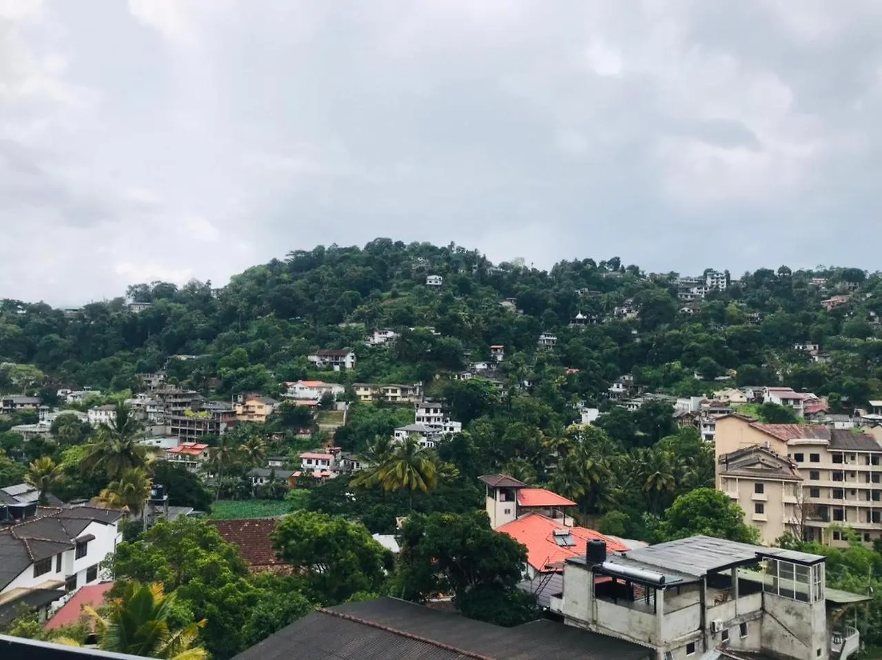 Guest house Kandy Lake Edge Hotel Sri Lanka