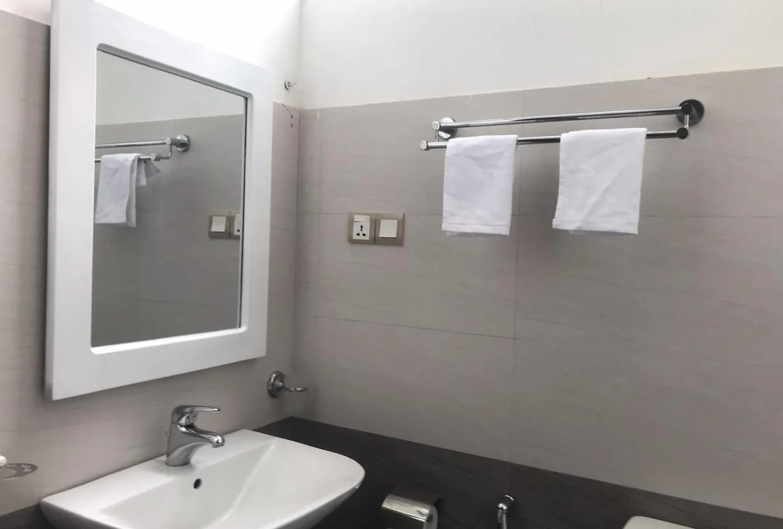 Guest house Kandy Lake Edge Hotel